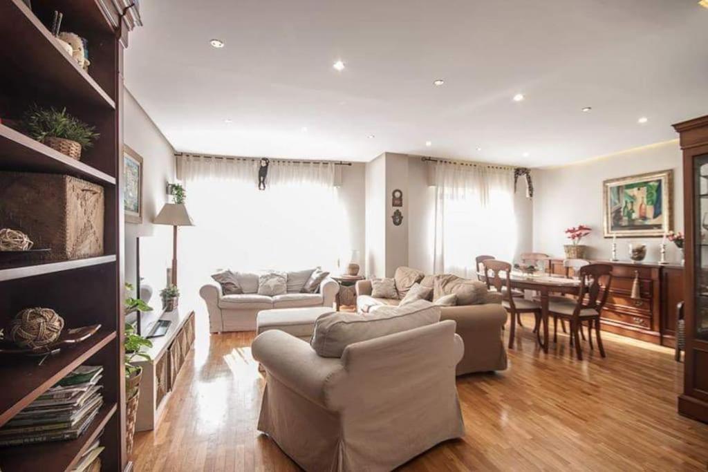 Apartamento + Parking En El Centro De Cartagena Exteriér fotografie